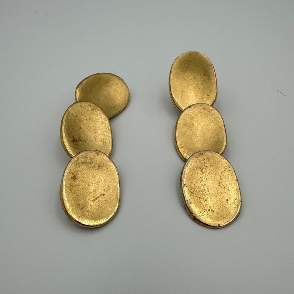 Vintage Matte Gold Tone Hammered Oval Triple Drop Clip On Statement Earrings